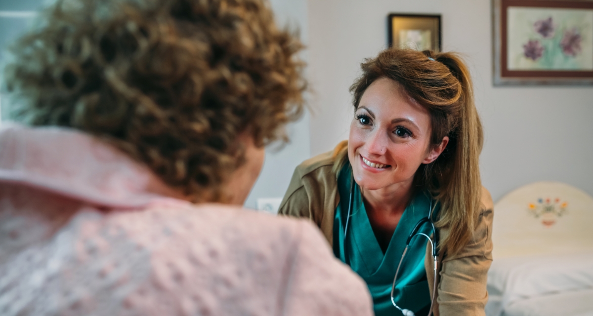 Live-In vs Hourly Care: Which Is Right for Your Family?